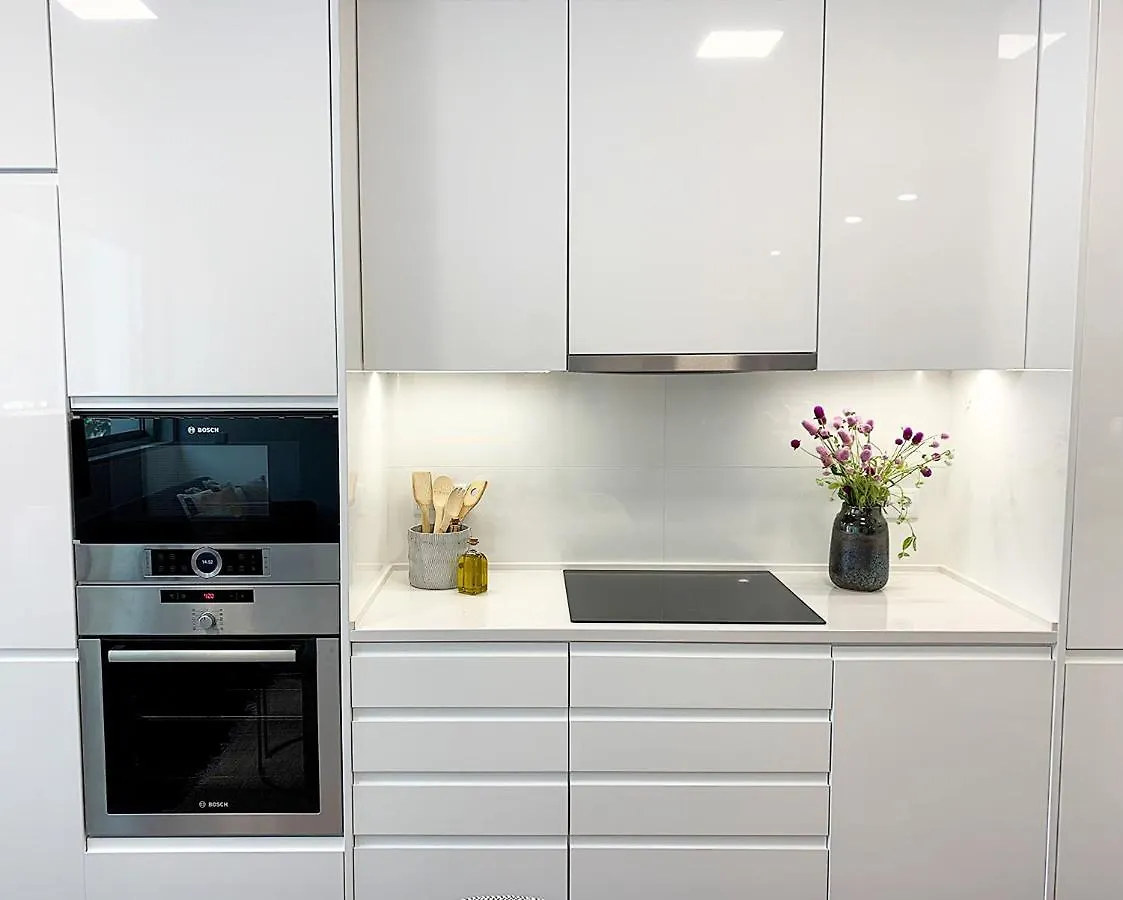 Apartment Cascais Avenida Loft- By Onartstays
