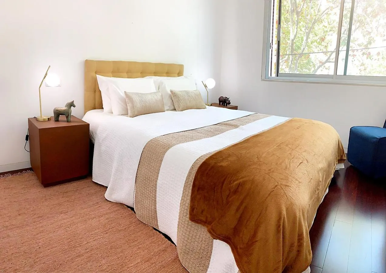 Apartment Cascais Avenida Loft- By Onartstays