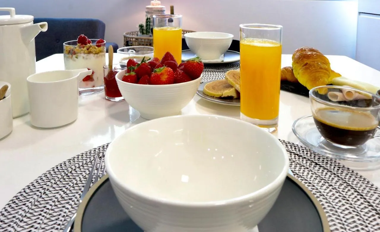 Cascais Avenida Loft- By Onartstays 0*,